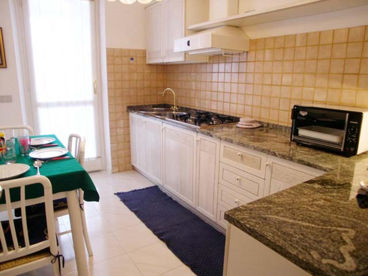 Villa Eleonora Grado Bagian luar foto